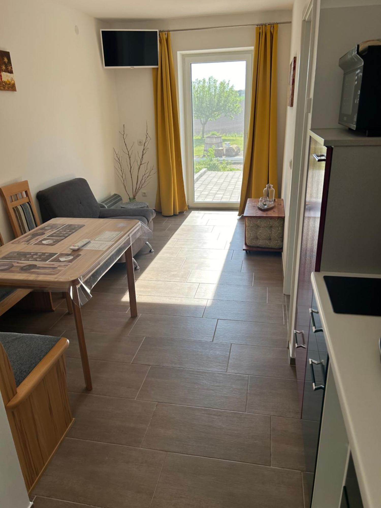 Babsi Appartments - Leben Am Land Wels Dış mekan fotoğraf